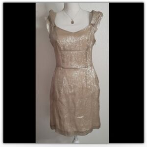 W118 by Walter Baker silk blend size medium